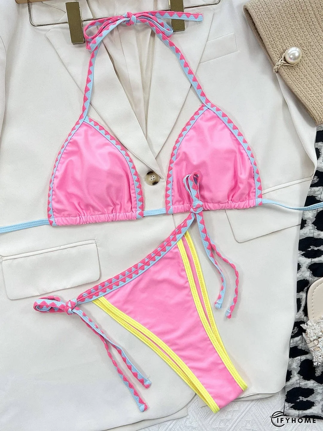 Contrast Trim Halter Neck Bikini Set | IFYHOME