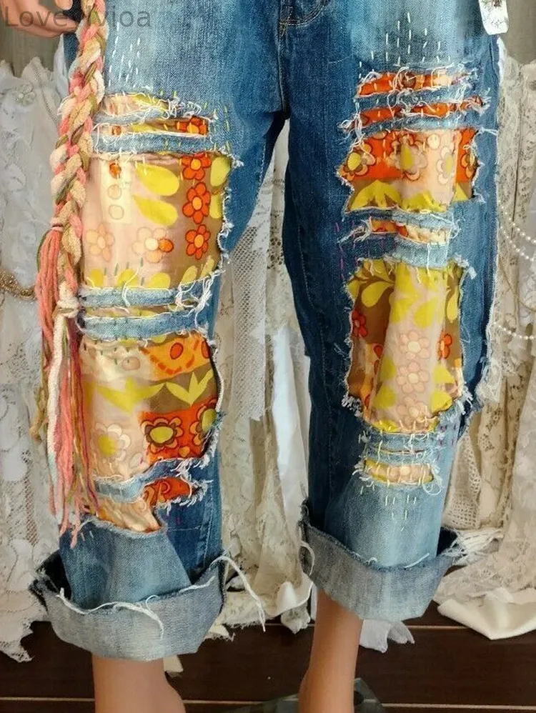 Floral Patchwork Print Cropped Straight Leg Pants