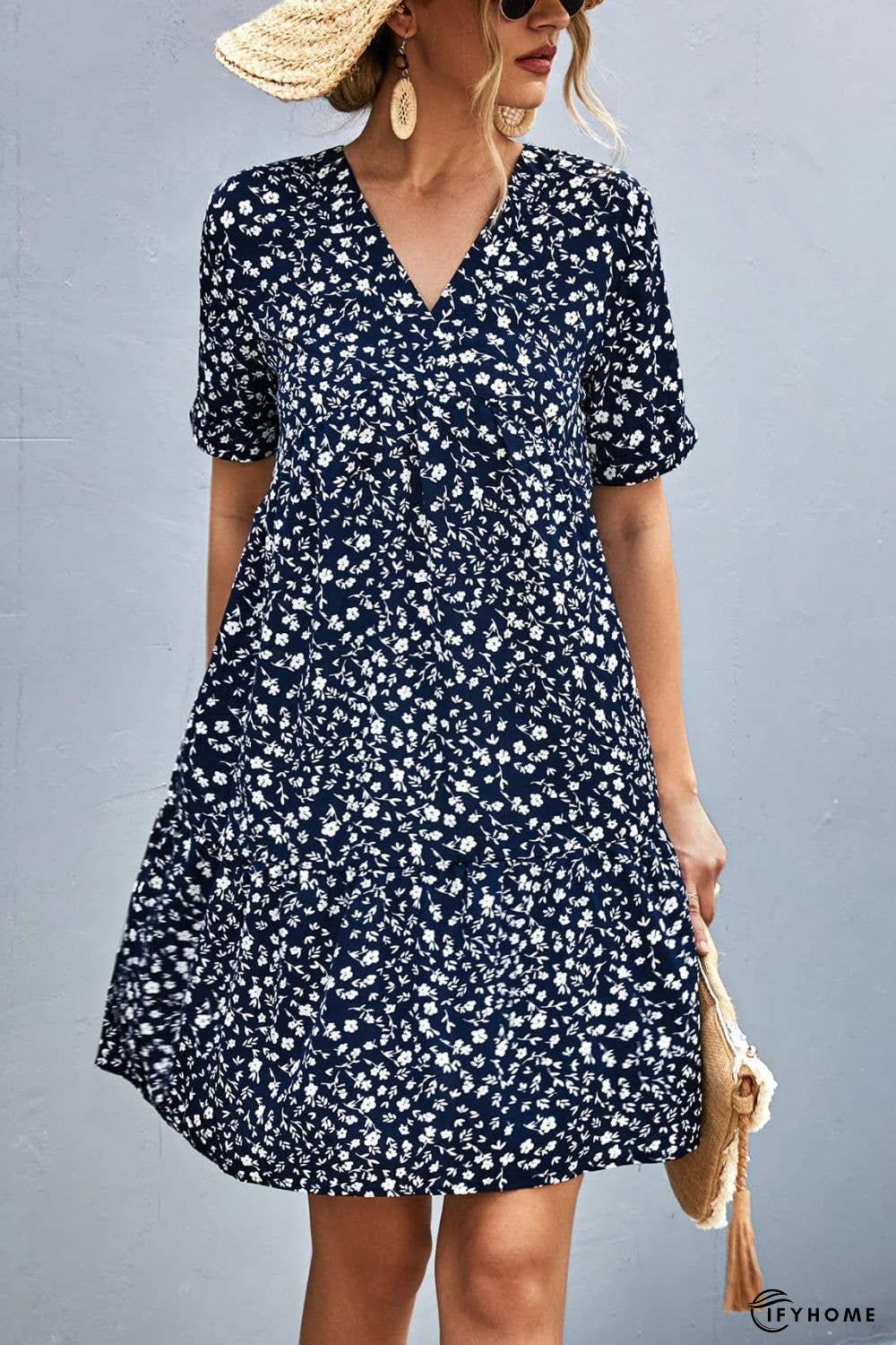 Ditsy Floral Empire Waist Plunge Short Sleeve Dress | IFYHOME