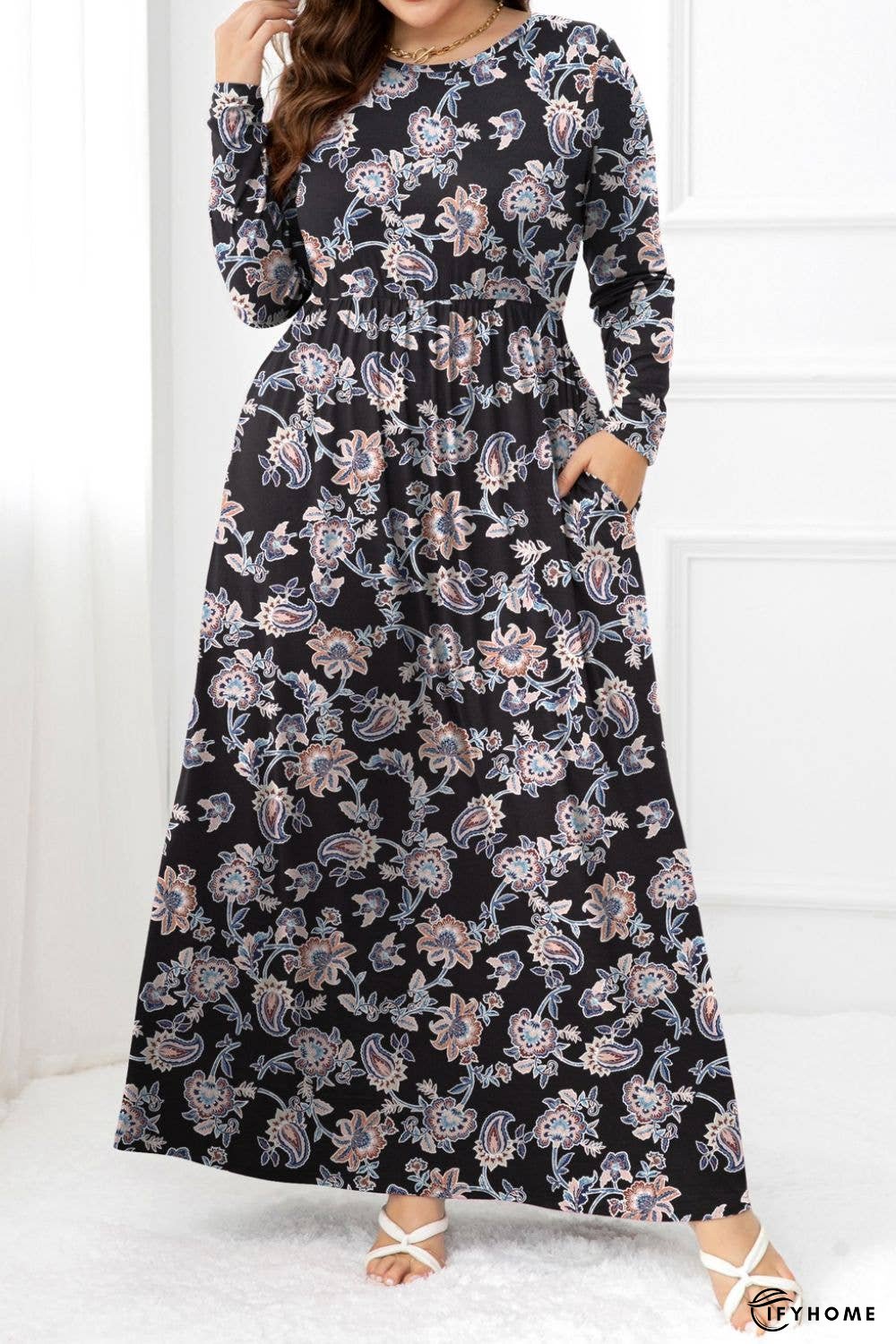Plus Size Round Neck Long Sleeve Maxi Dress with Pockets | IFYHOME