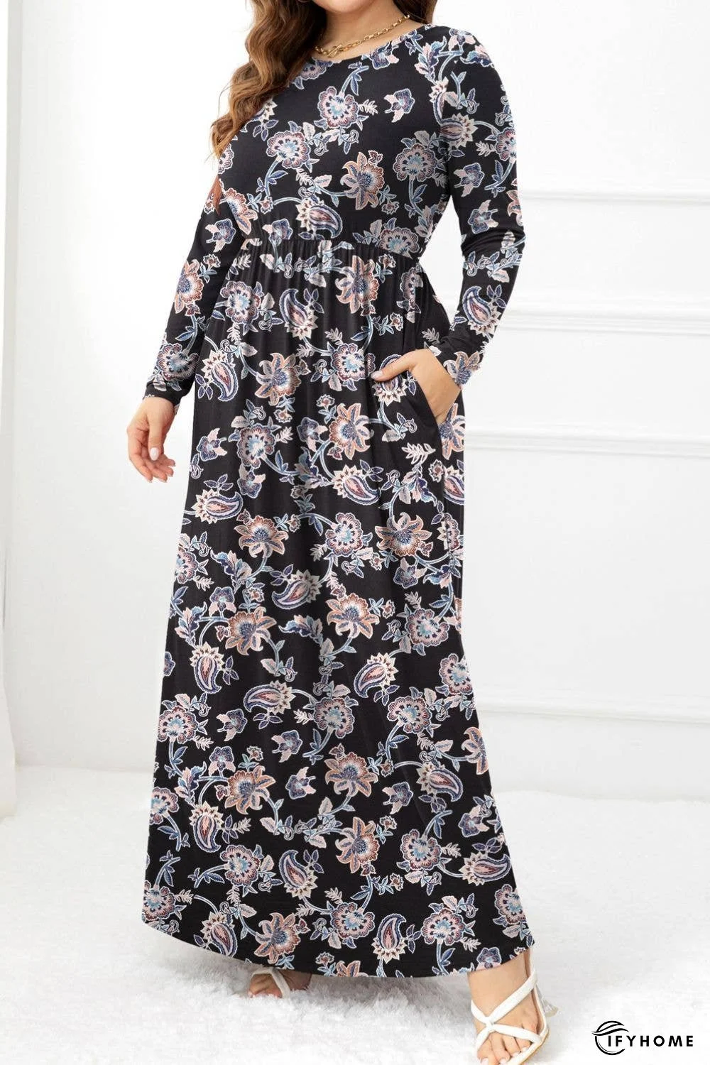 Plus Size Round Neck Long Sleeve Maxi Dress with Pockets | IFYHOME