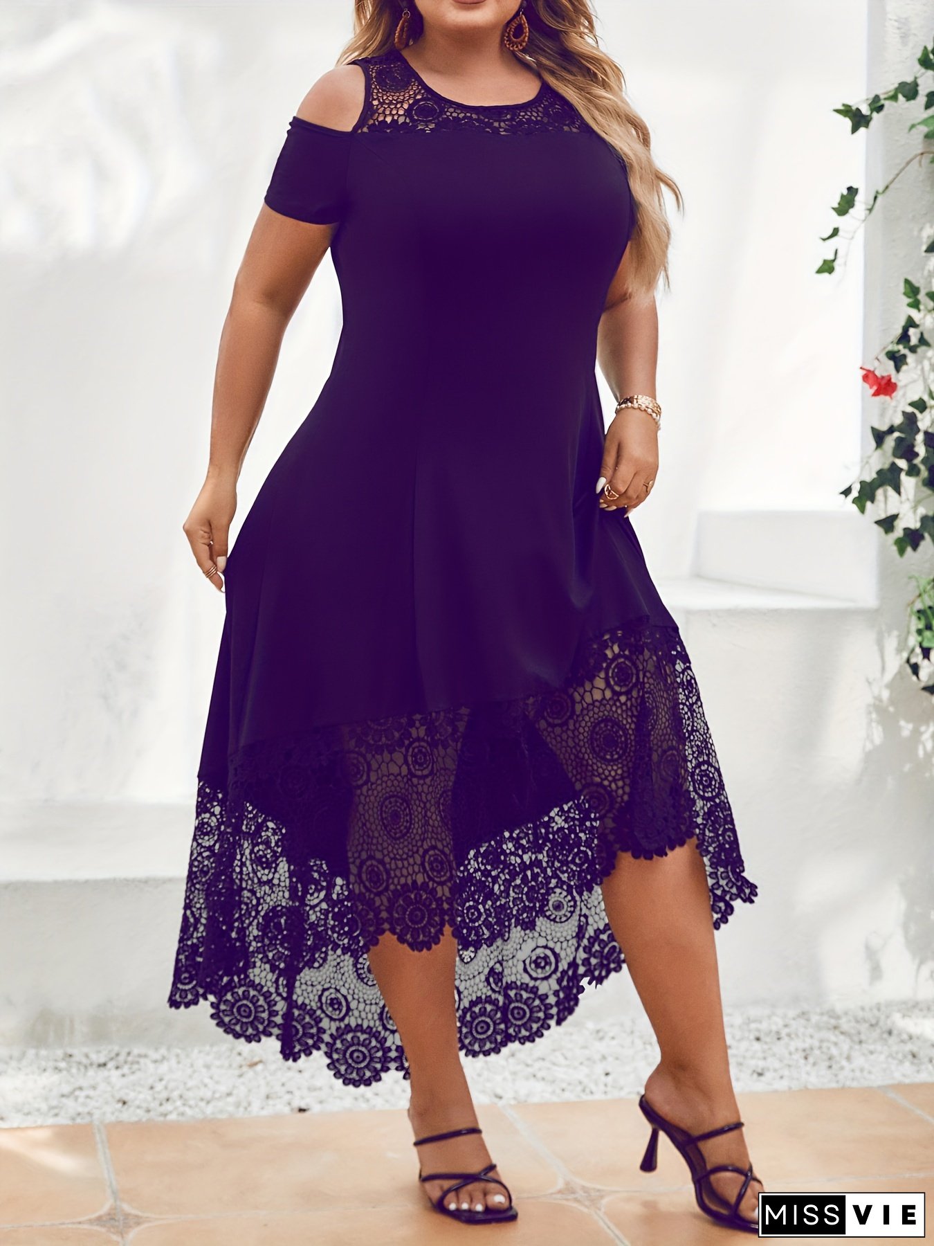 Women's Plus Size Ruffle Dress For Spring And Summer, Color Block Lace Cold Shoulder Design With Medium Stretch And Asymmetrical Hem