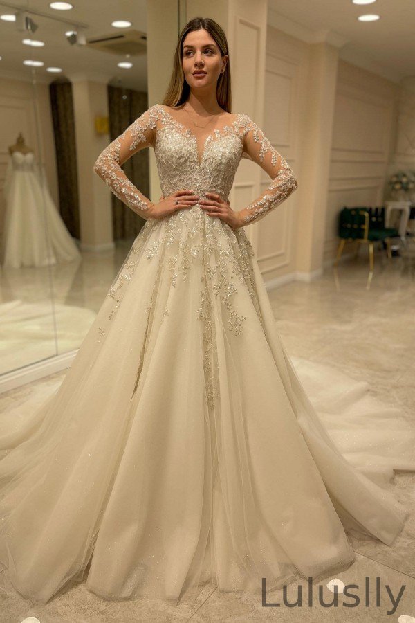 Luluslly Glamorous Long Lace Appliques Wedding Dress With Sleeves