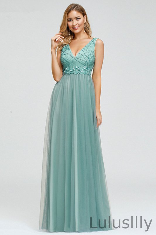 Elegant V-Neck Sleeveless Long Evening Gowns Tulle With Appliques - lulusllly