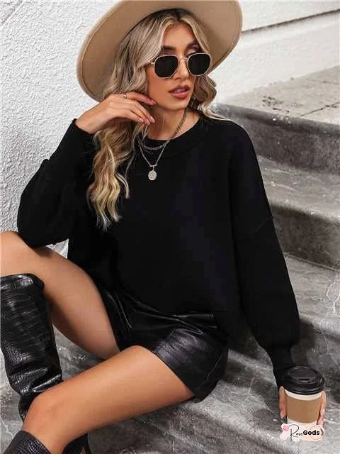 Round Neck Cropped Sweater