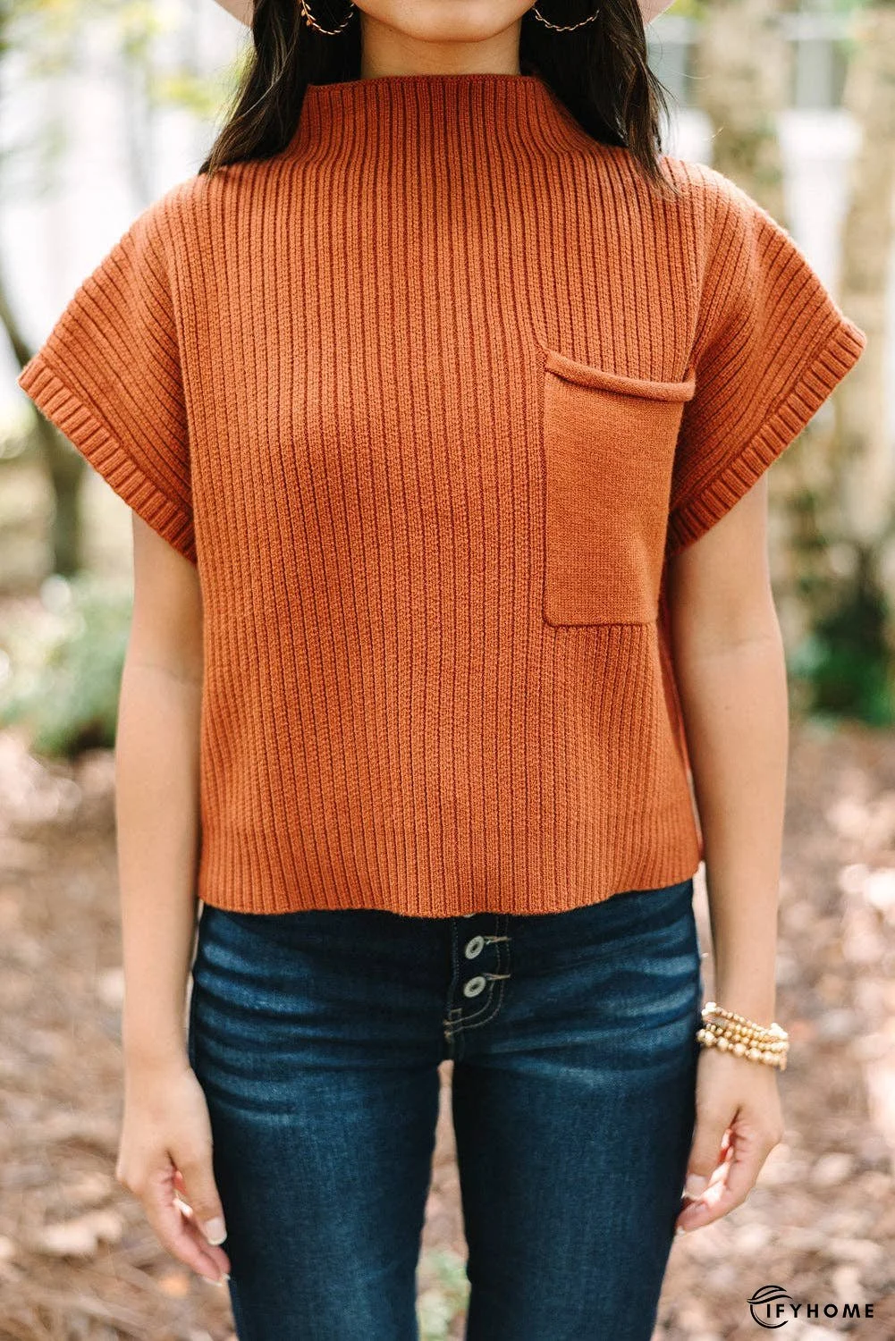 Oatmeal Patch Pocket Ribbed Knit Short Sleeve Sweater | IFYHOME