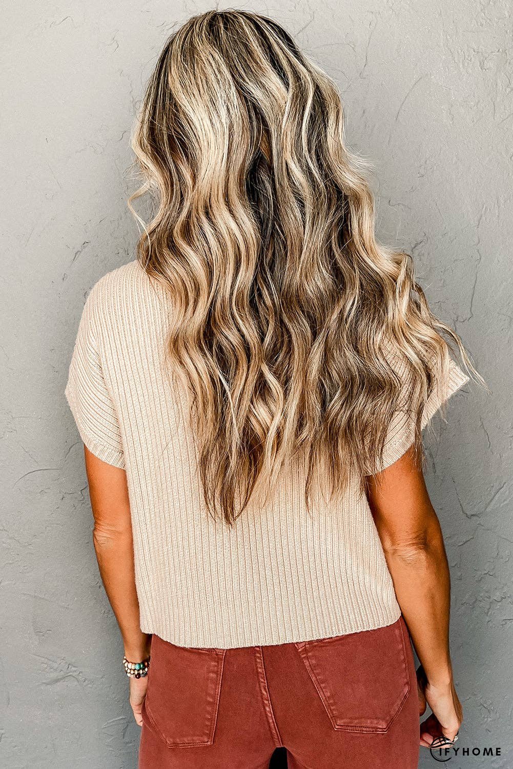 Oatmeal Patch Pocket Ribbed Knit Short Sleeve Sweater | IFYHOME