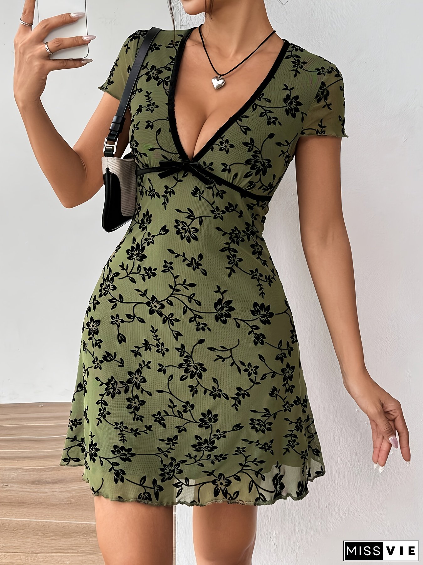 [Floral Mesh Dress] Elegant Floral Mesh Dress With Black Lace Trim - V-Neck, Short Sleeve, A-Line Silhouette, Olive Green Floral Pattern, Women's Fashion, Perfect For Spring & Summer