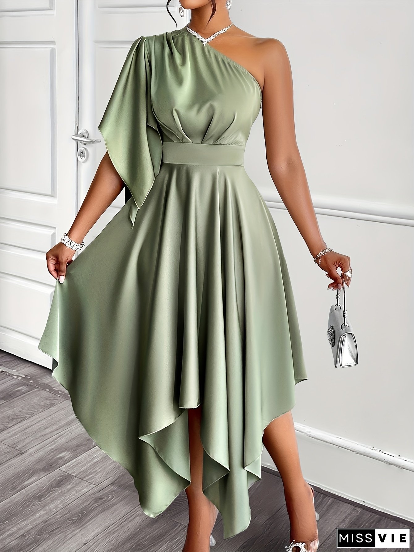 [Elegant Satin Dress] Green Satin Elegant Off-Shoulder Maxi Dress - Ruffle Sleeves, Cinched Waist, Asymmetrical Hem, Polyester, Machine Washable - Perfect For Fall Formal Events