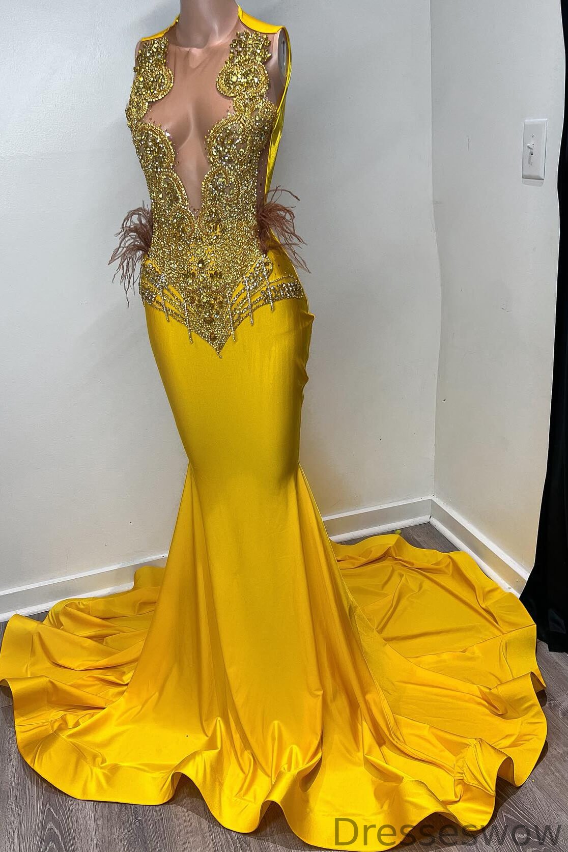 Dresseswow Yellow Scoop Sleeveless Mermaid Ball Dress With Sequins Beadings Feathers
