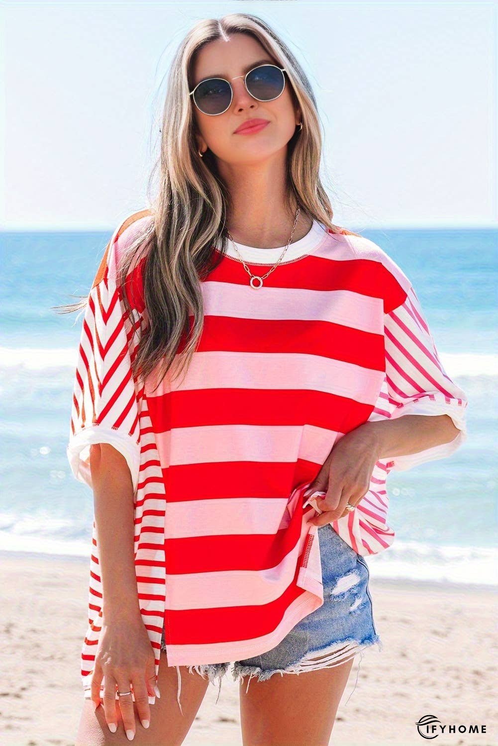 Stripe Patchwork Round Neck Side Split Loose T Shirt | IFYHOME
