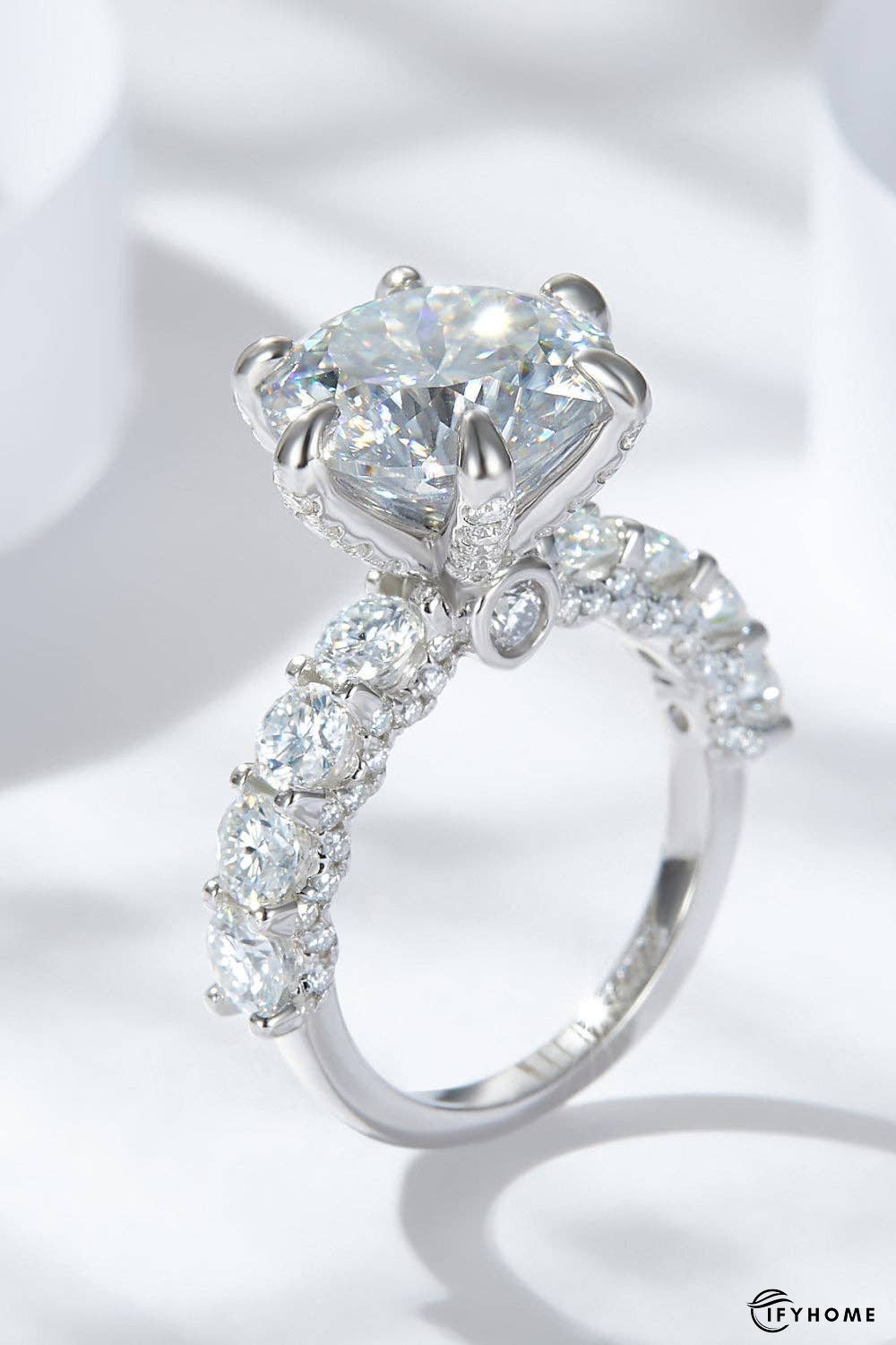 3-Carat Moissanite Platinum-Plated Side Stone Ring | IFYHOME