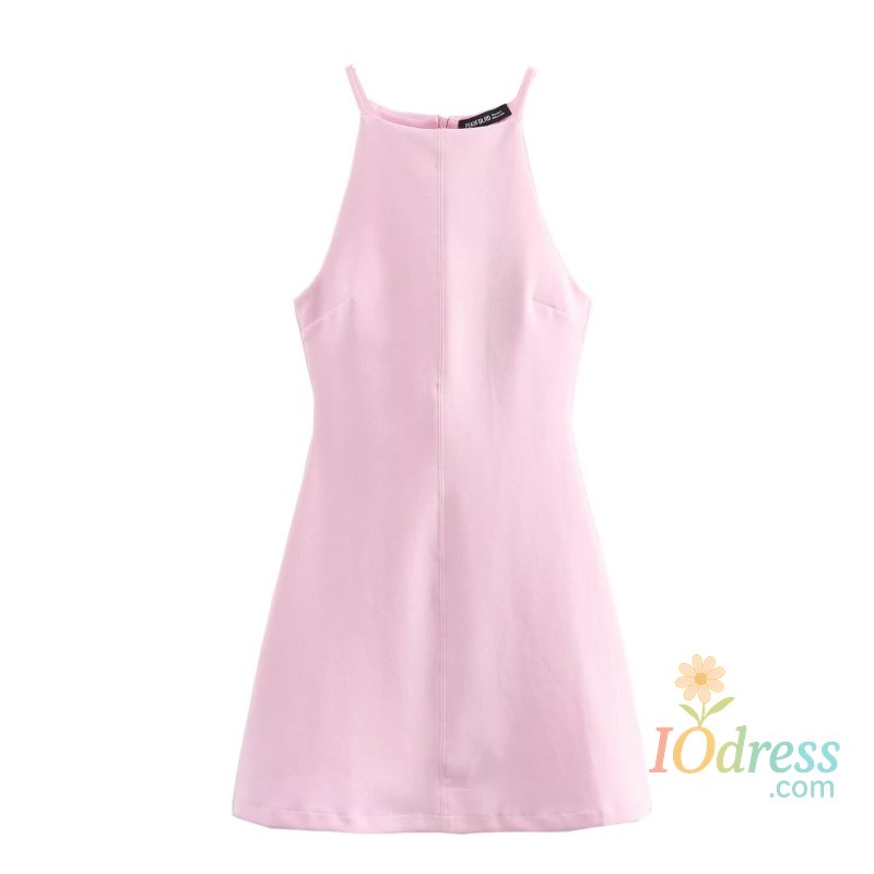 IO Dress Interlock halter Dress 2024 TRAF's new sexy sleeveless A-line fitted dress is made of stretchy and flexible knitted fabric