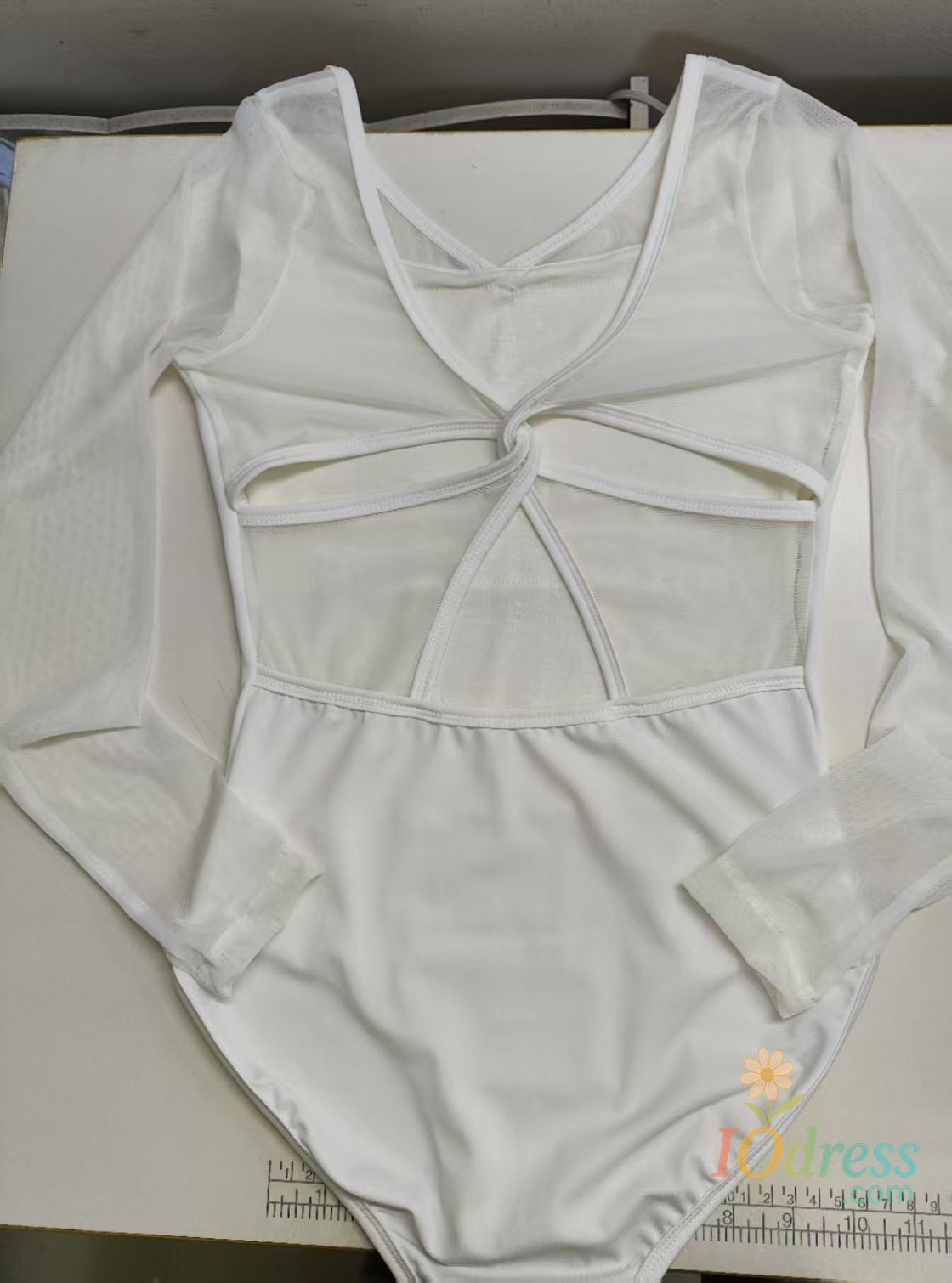 IO Dress Women's ballet bodysuits, long sleeve mesh dance costumes, back cross gymnastics costumes, performance costumes