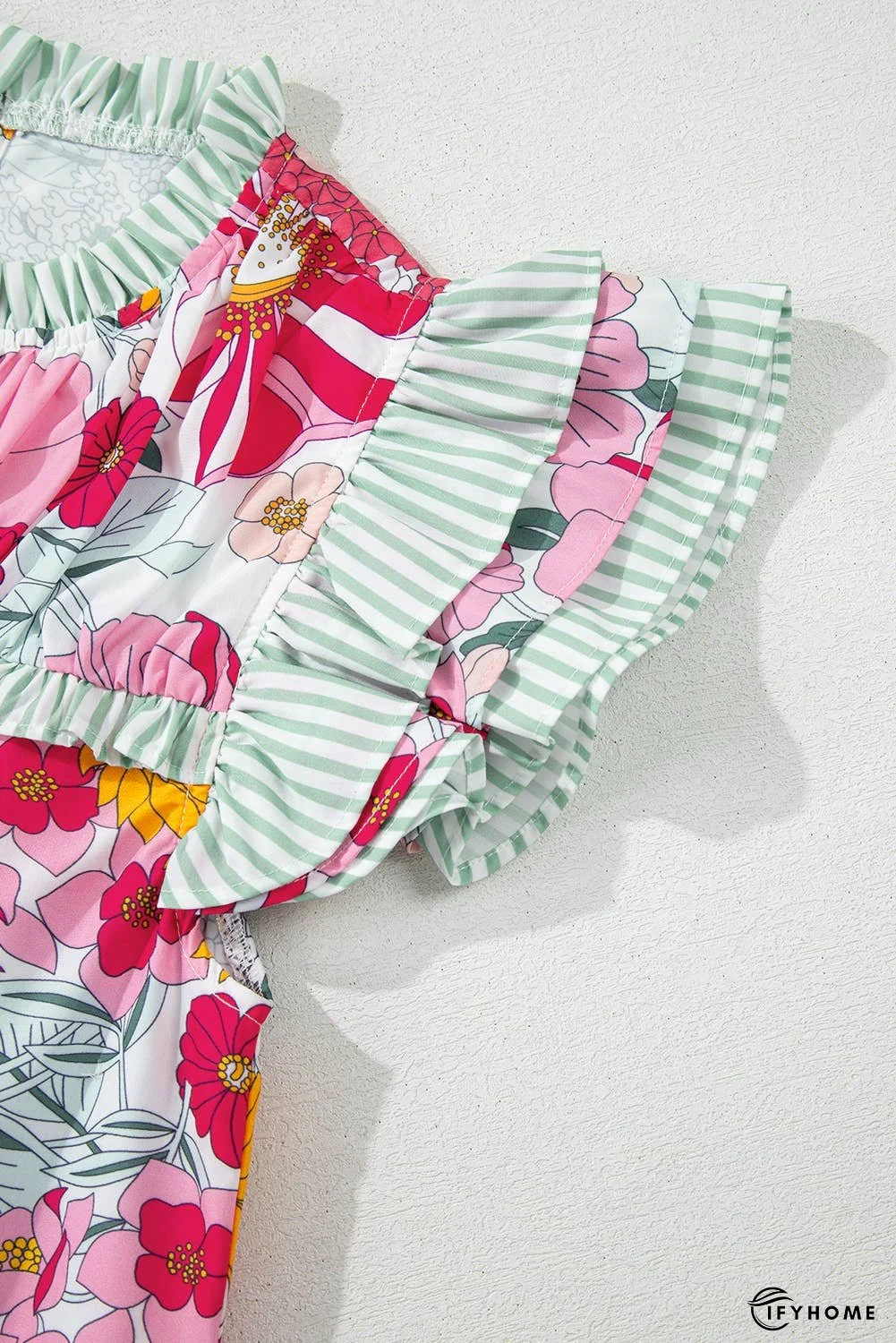 Floral Print Contrast Ruffle Trim Short Sleeve Blouse | IFYHOME