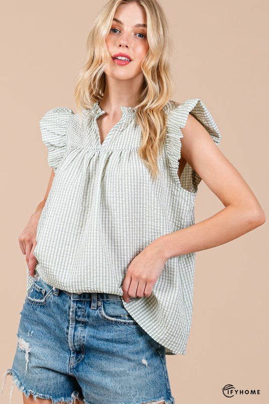 Ces Femme Plaid Notched Ruffled Cap Sleeve Blouse | IFYHOME