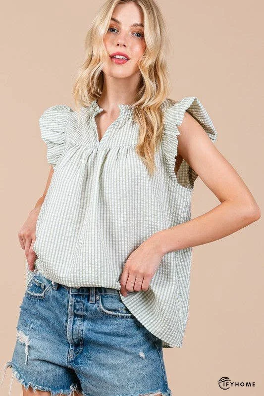Ces Femme Plaid Notched Ruffled Cap Sleeve Blouse | IFYHOME