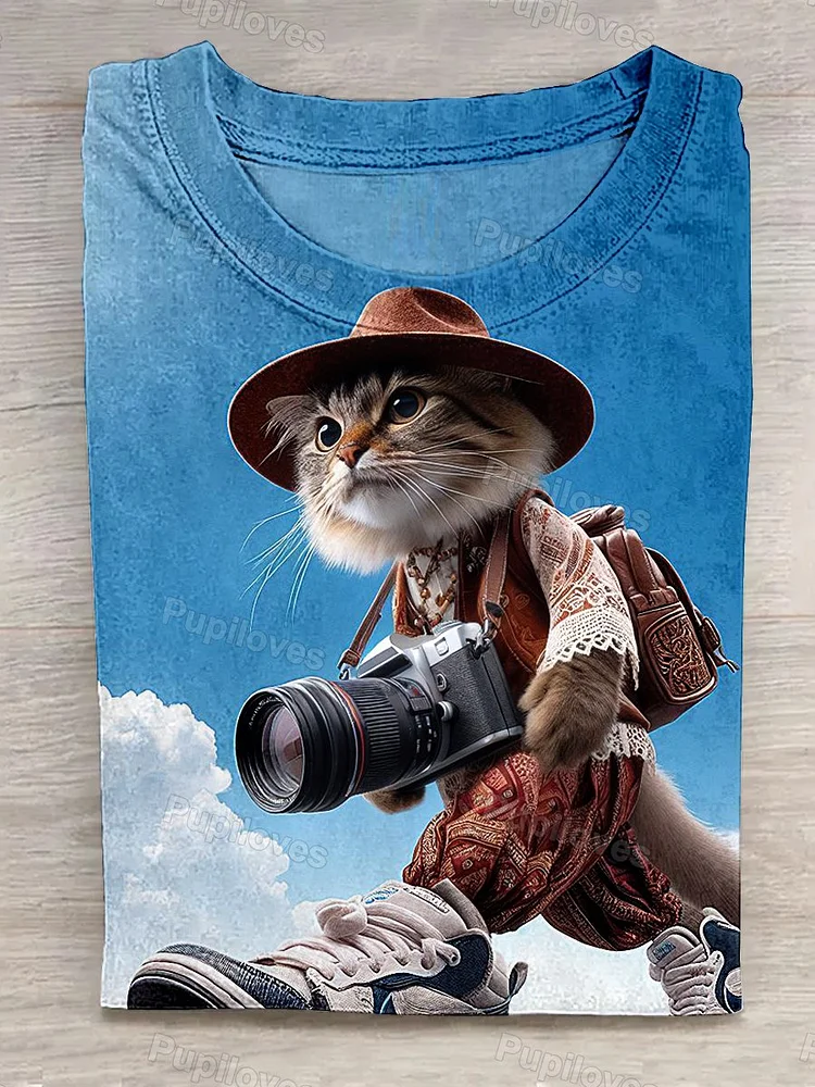 Pupiloves Pupiloves Cat Field Photographer-1 T-shirt