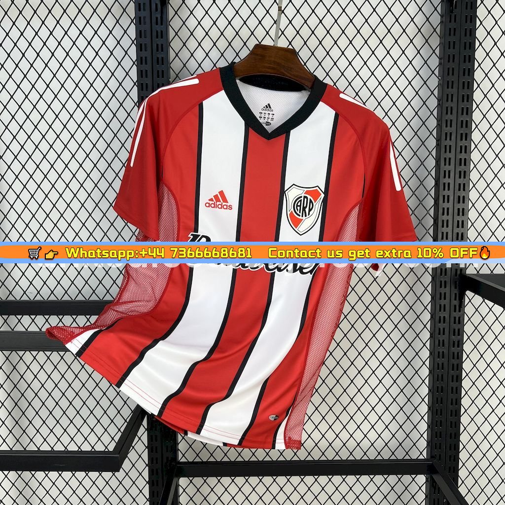 Retro River Plate 2003-04 Away Jersey