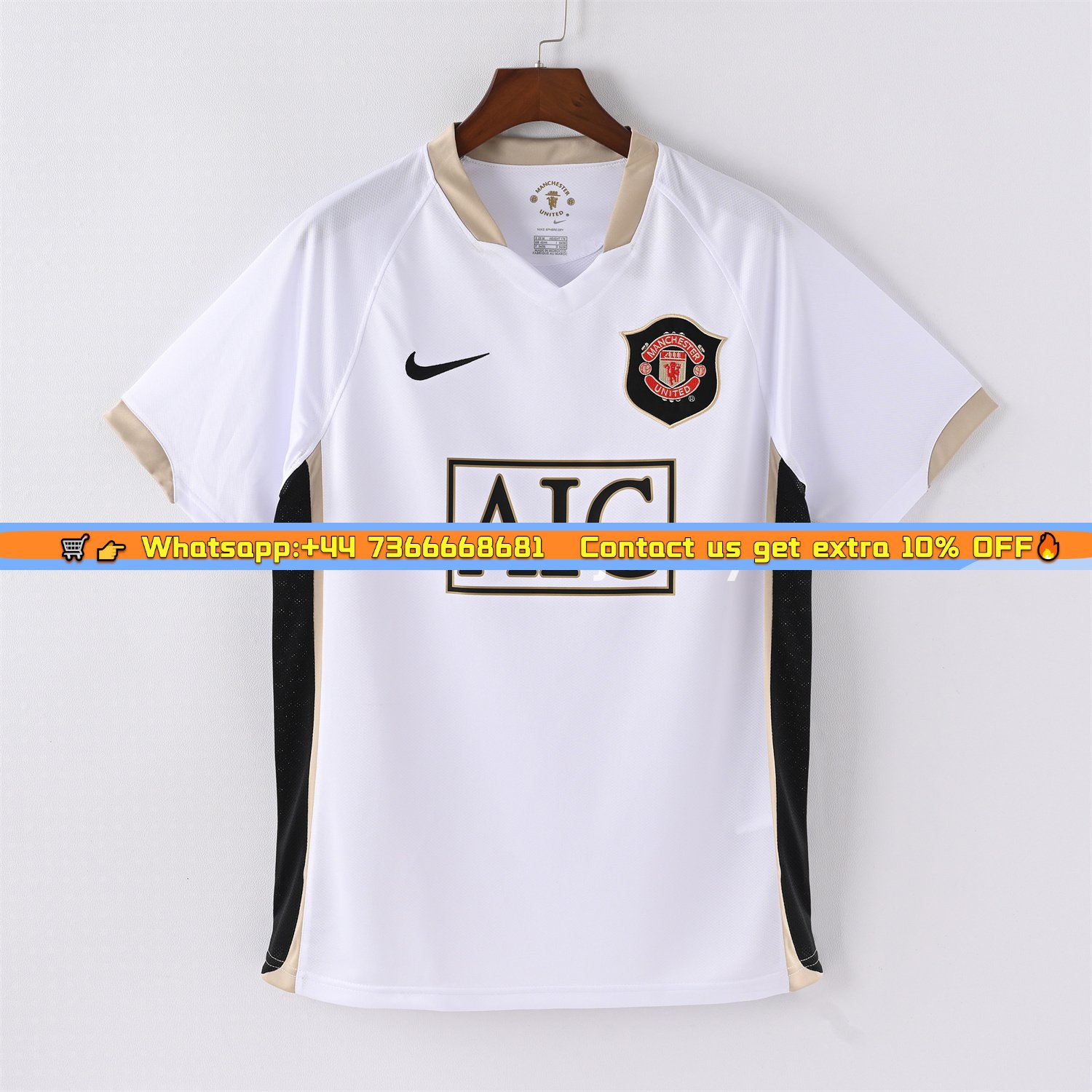 Manchester United Retro 06-07 Away Jersey