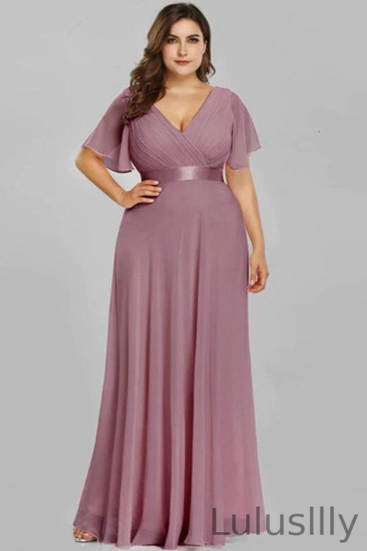 Elegant V-Neck Plus Size Chiffon Evening Dress With Short Sleeves - lulusllly