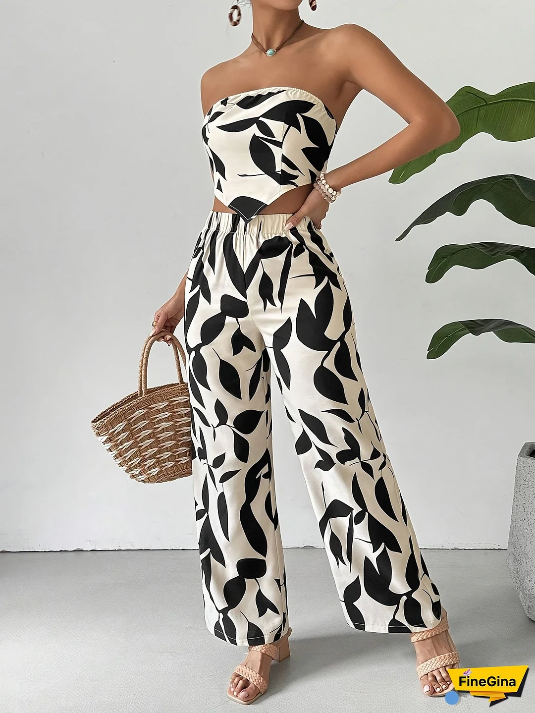 Two-piece set of summer ladies' elegant and generous back strap tube top with printed waist-waist loose trousers