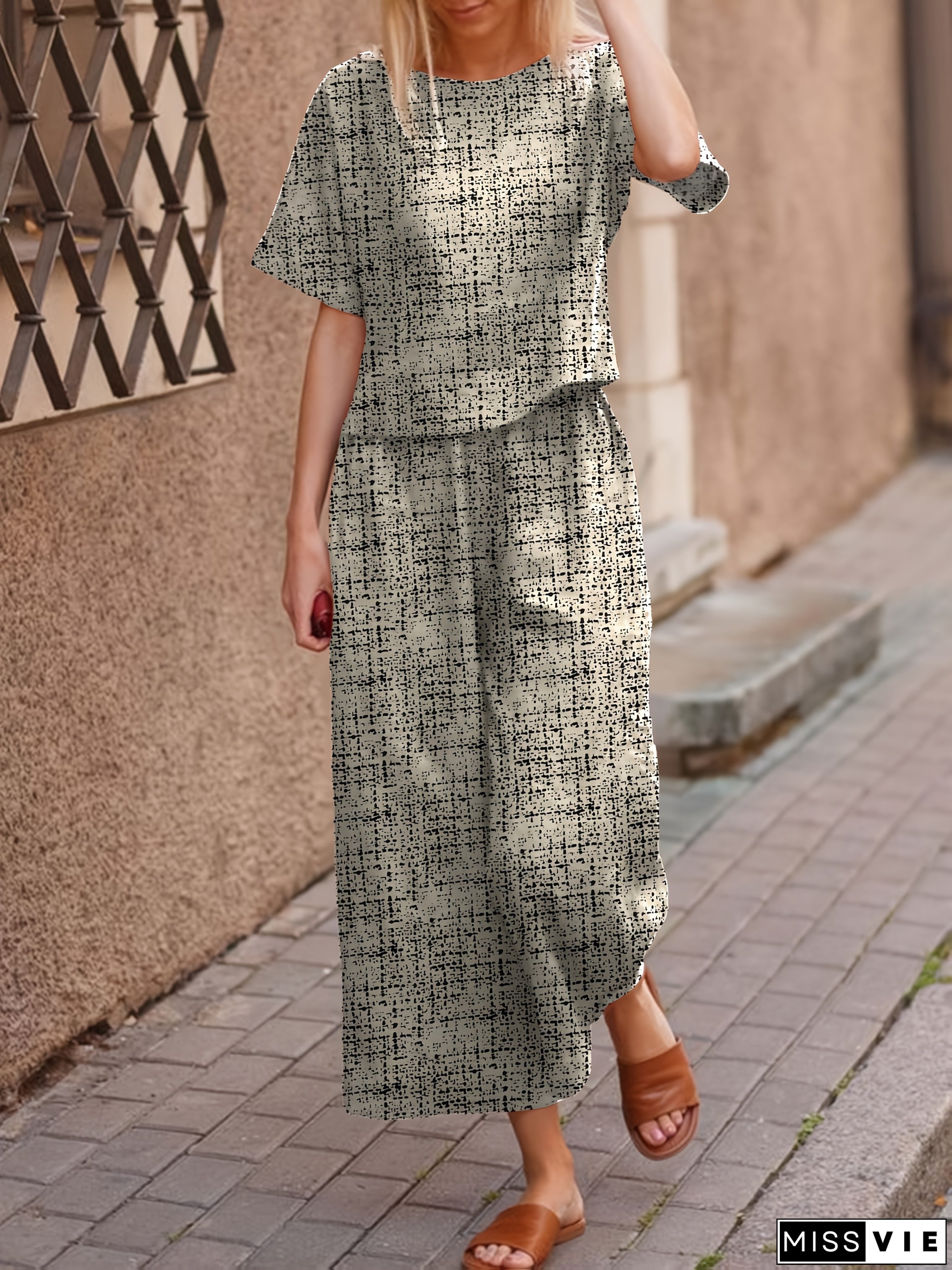 Women's Soft Polyester Short Sleeve Top & Wide-Leg Pants Set - Casual All-Over Print With Side Pockets, Beige & Black Geometric Pattern, Perfect For Casual Attire, Casual Attire Set | Relaxed Fit Pants | Polyester Fabric