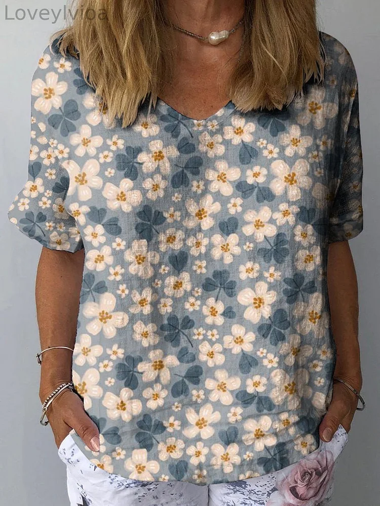 Women's Floral Print On Blue Background Print Casual Cotton And Linen Shirt
