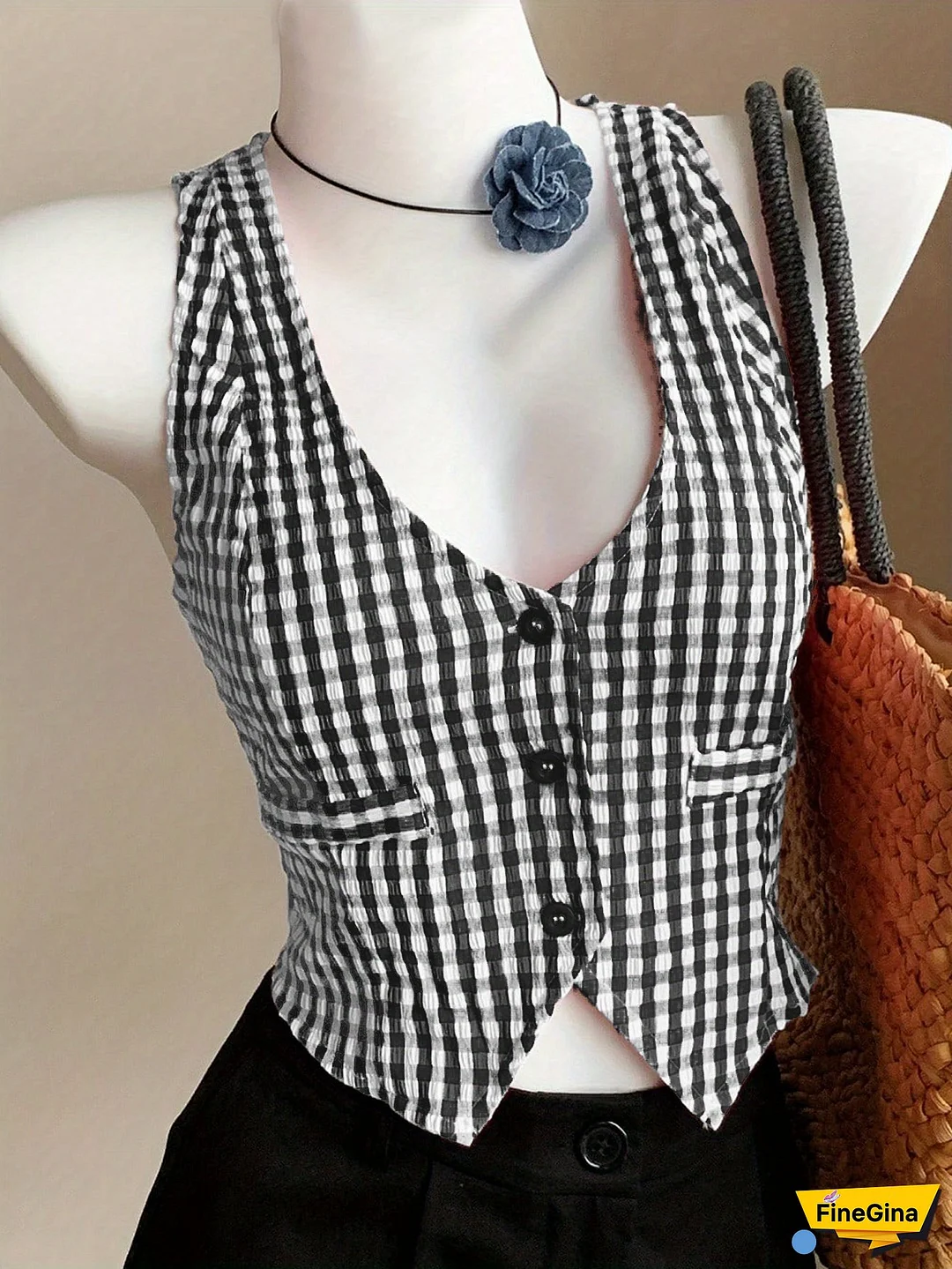 Women's Summer Casual Halter Neck Top - Red & White Gingham Check Front Button Placket, Lightweight Machine-Washable Sleeveless Shirt for All-Season Wear, Everyday Fashion, Playful Aesthetic, Nontransparent Fabric