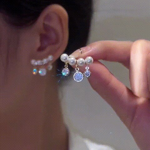 啦啦啦Pearl Rhinestone Stud Earrings  James Yang