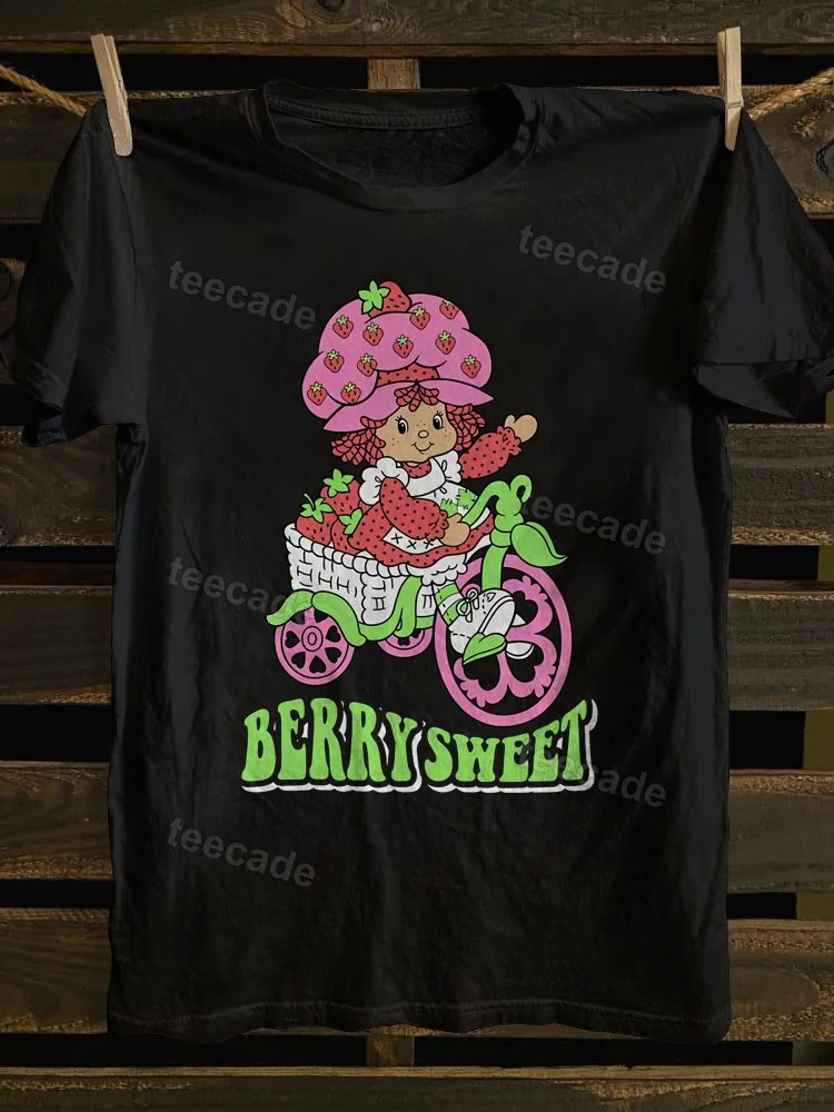 Teecade Teecade Berry Sweet Strawberry Shortcake Movie T-shirt