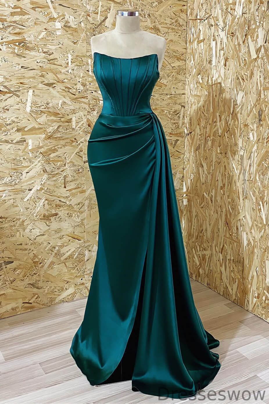 Dresseswow Dark Green Strapless Sleeveless Mermaid Evening Dress With Split Ruffles