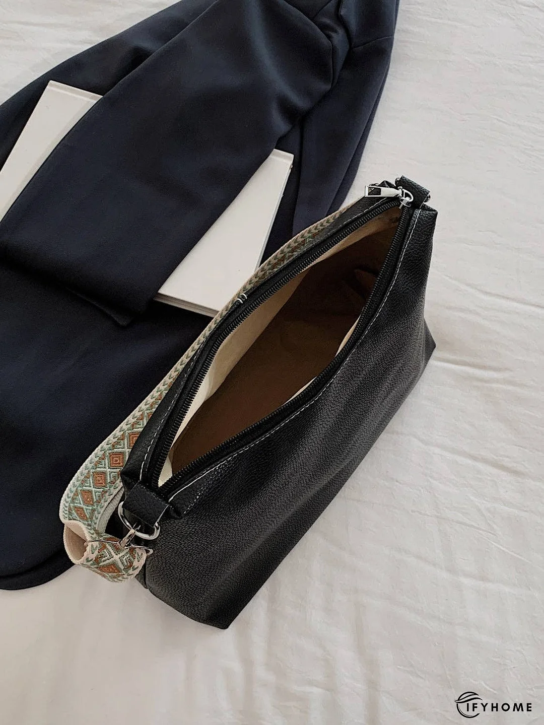 PU Leather Geometric Pattern Strap Shoulder Bag | IFYHOME