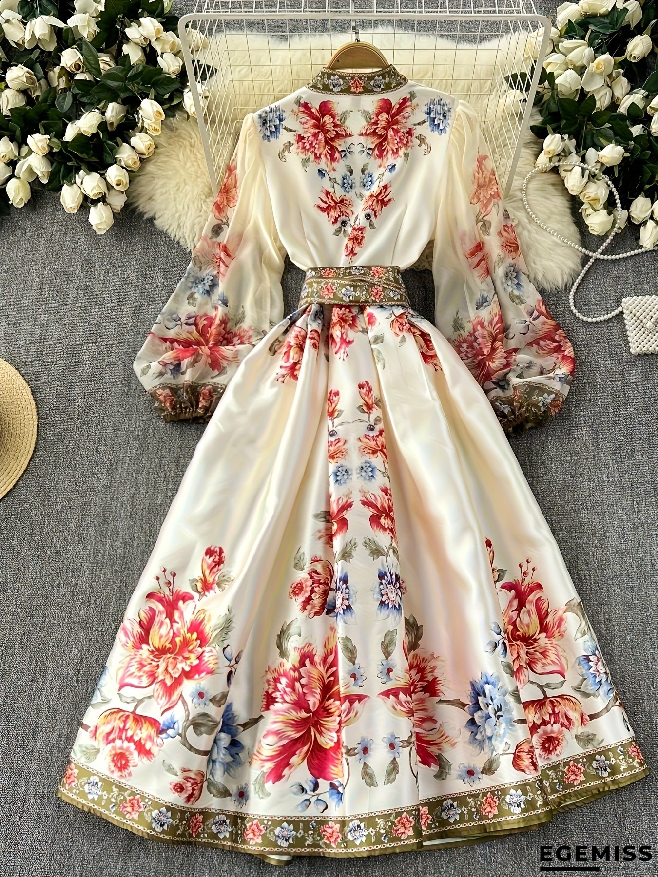 Women&lsquo;s Elegant Floral maxi dress - V-Neck Long Formal/semi-formal gown with Floral Print in Red/Blue/White/Beige/, Flowy A-Line Skirt, for Wedding, Party, Everyday - Spring/Fall/Summer Evening Outfits, Dresses for Wedding Guest, Party Evening Wear | EGEMISS