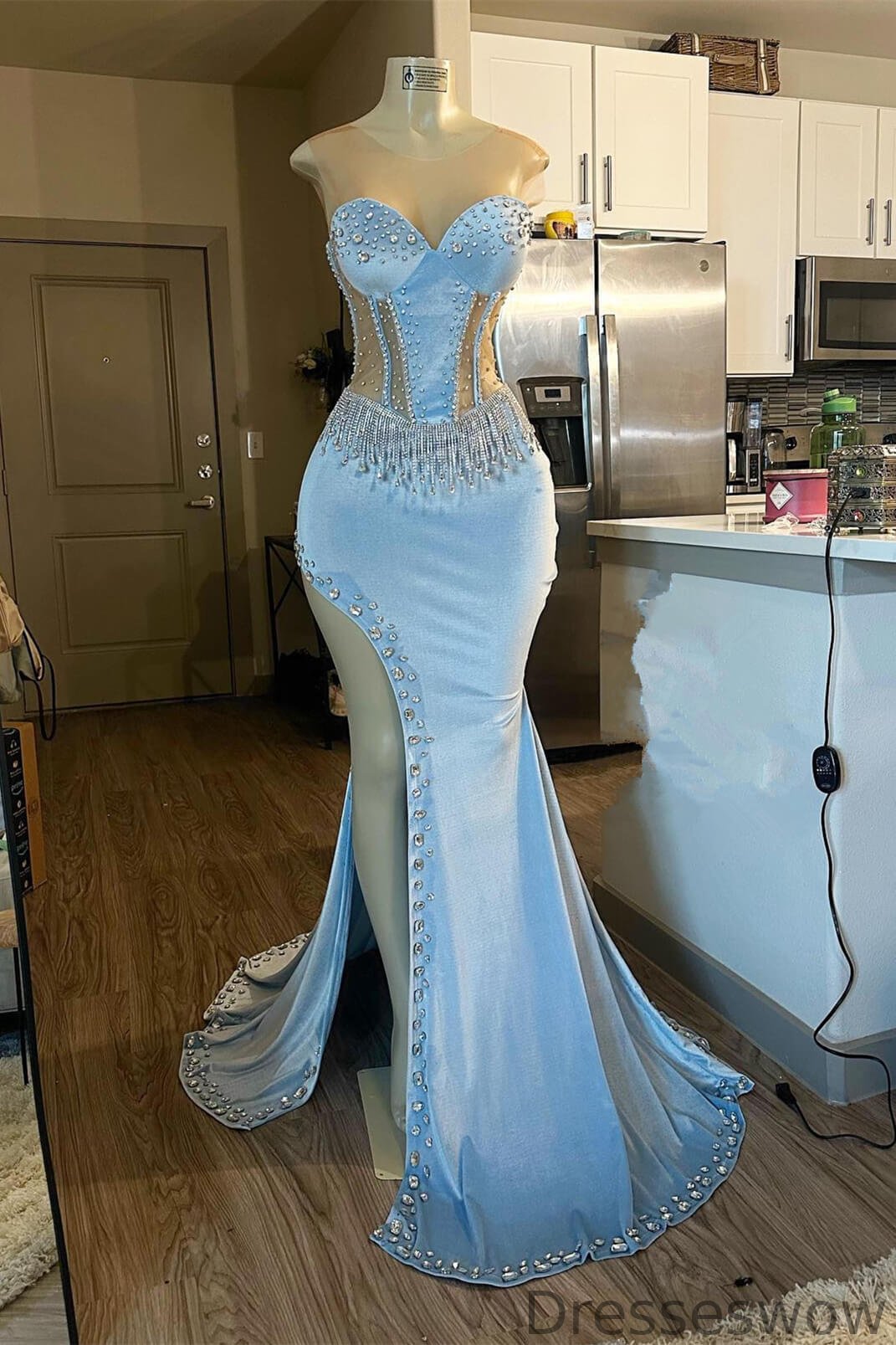 Dresseswow Sky Blue Scoop Sleeveless Mermaid Ball Dress With Split Beadings Crystals
