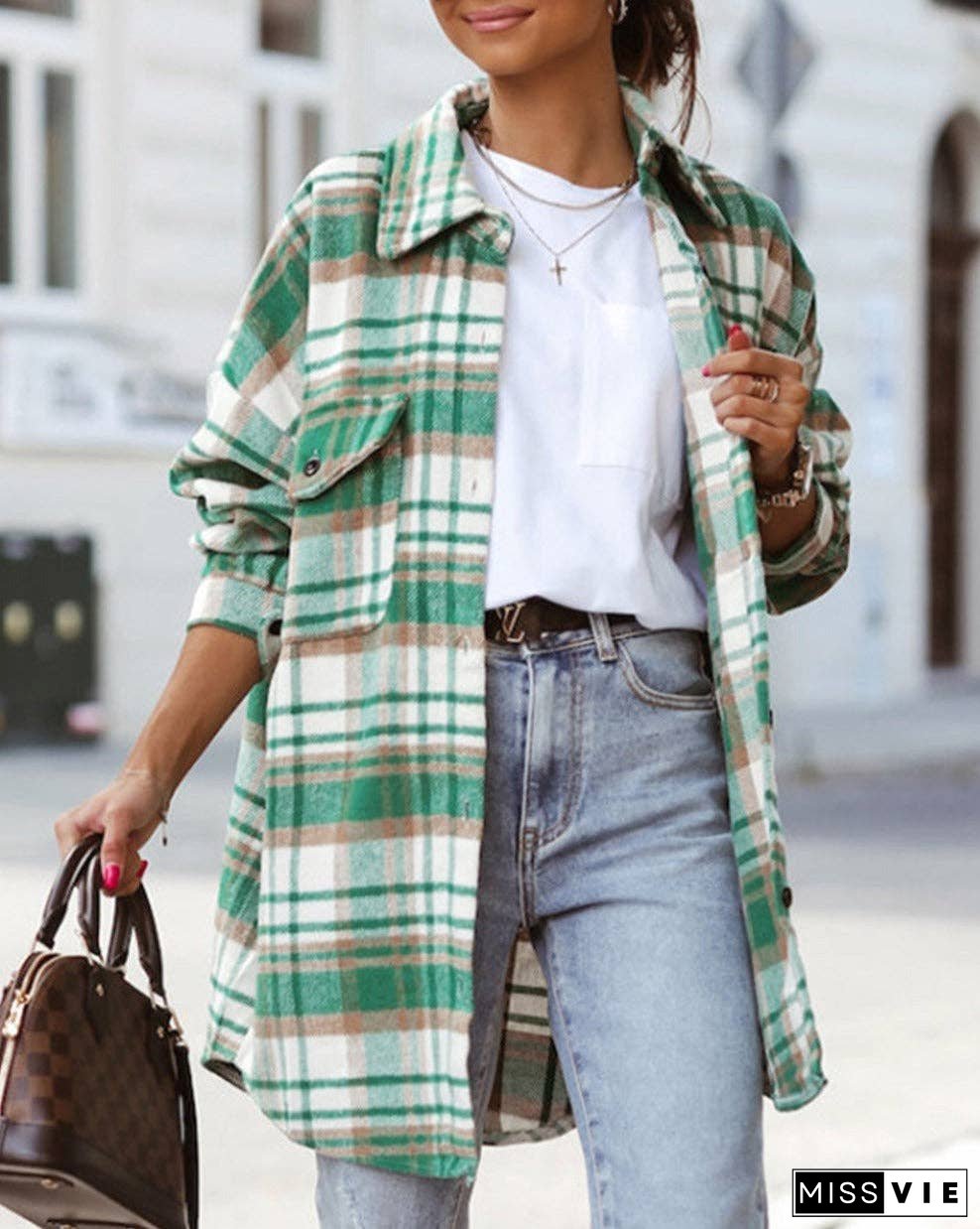 Plaid Flap Pocket Buttoned Shacket