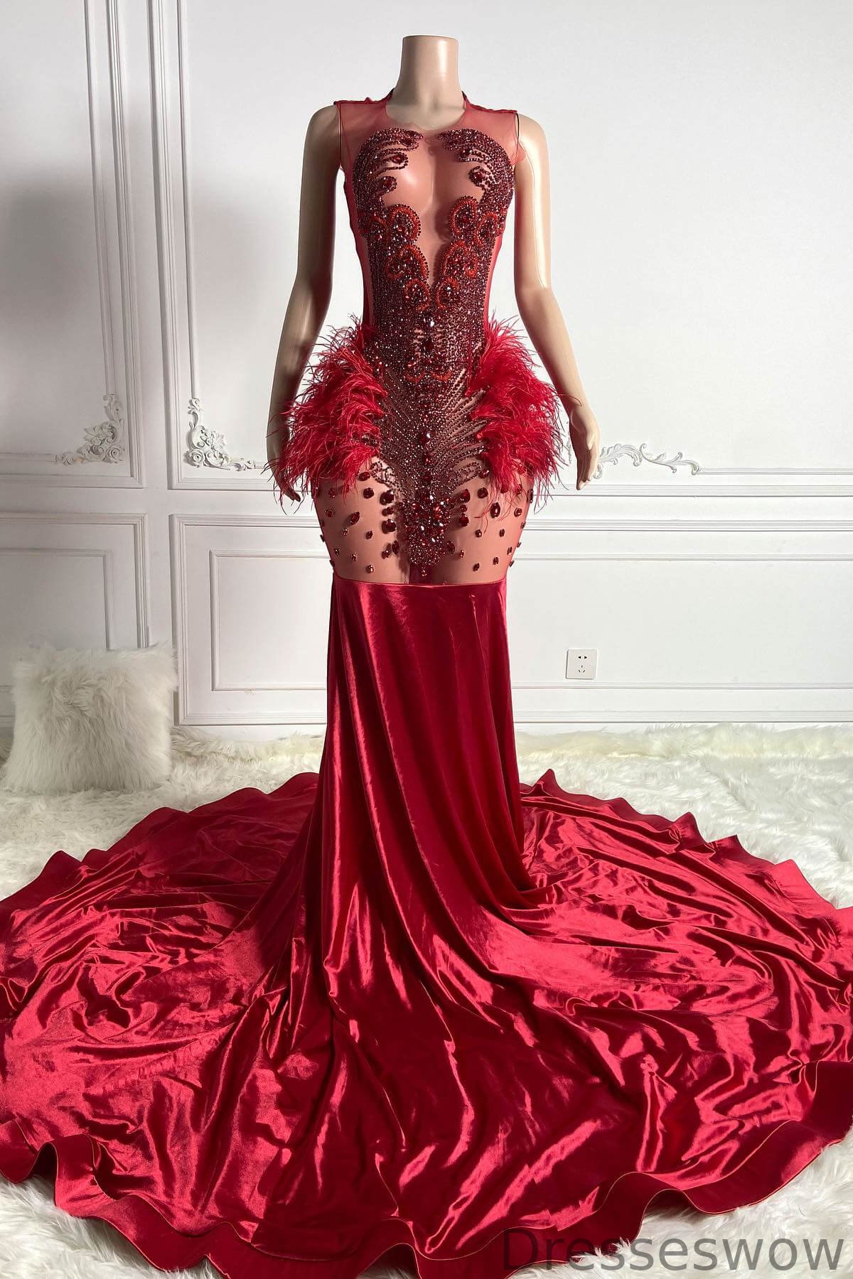 Dresseswow Red Scoop Sleeveless Mermaid Graduation Dress With Beadings Crystals Feathers