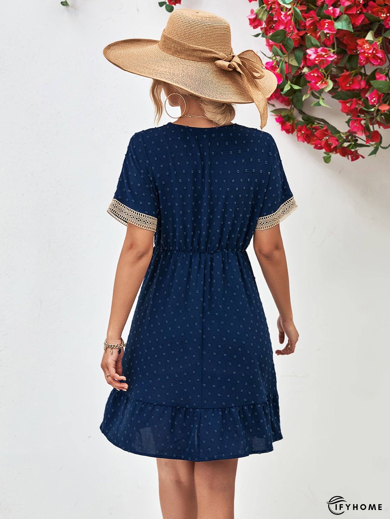 Contrast V-Neck Short Sleeve Mini Dress | IFYHOME