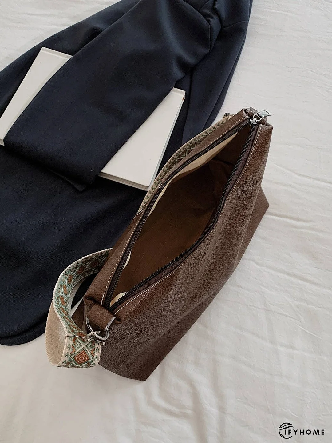 PU Leather Geometric Pattern Strap Shoulder Bag | IFYHOME