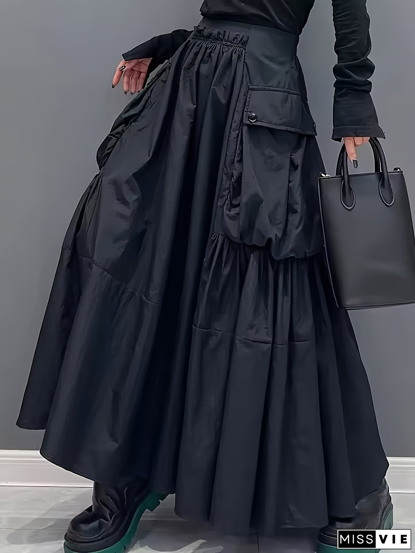 Vintage-Inspired Black Maxi Skirt with Large Pockets and Ruffled Hem - Trendy Women&rsquo;s Summer Skirt, Machine Washable, Non-Stretch Fabric, Perfect for Casual or Stylish Outfits, Casual Summer Wear | Summer Trend Skirt | Practical Design