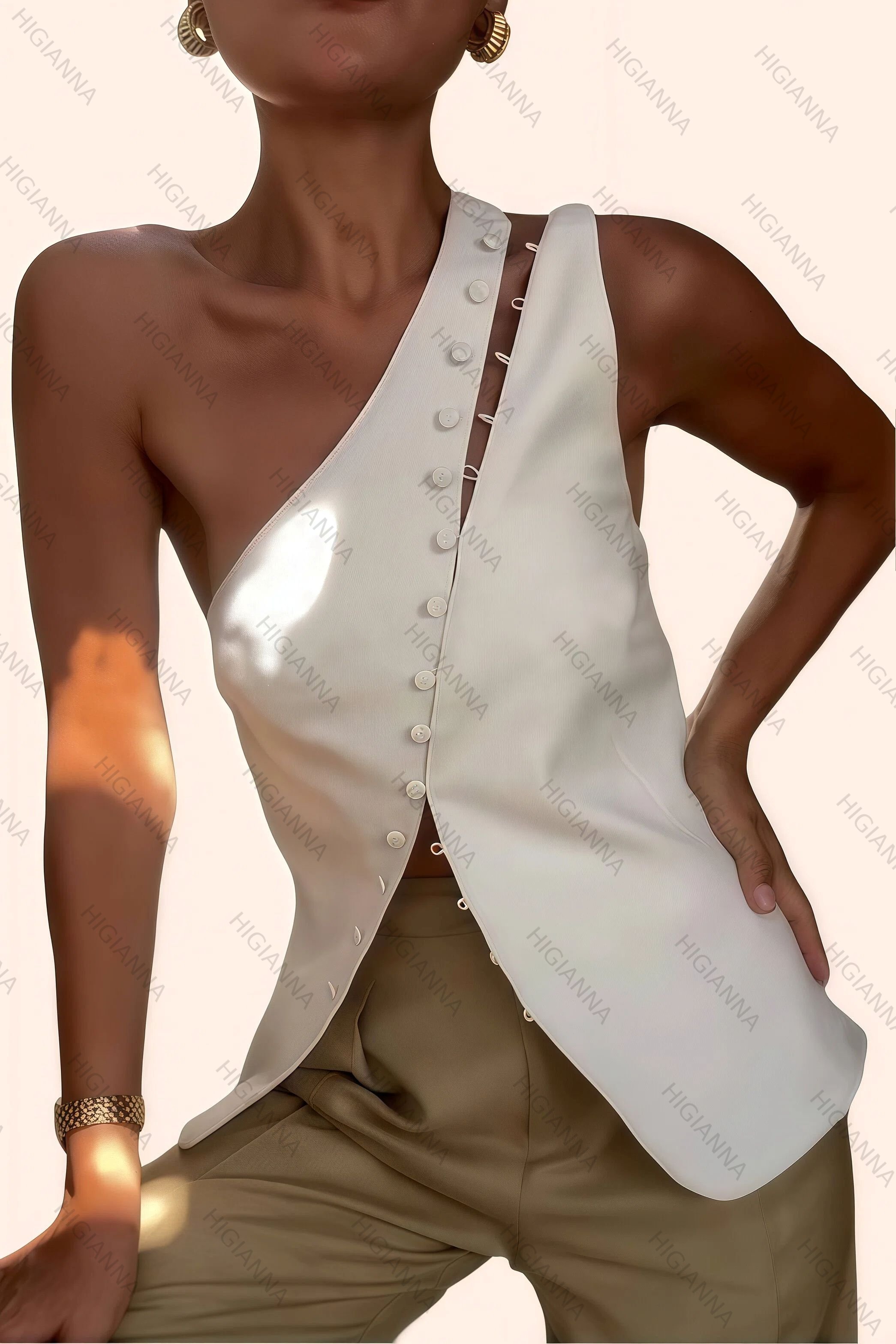 One-Shoulder Buttoned Asymmetric Top - HIGIANNA&reg;