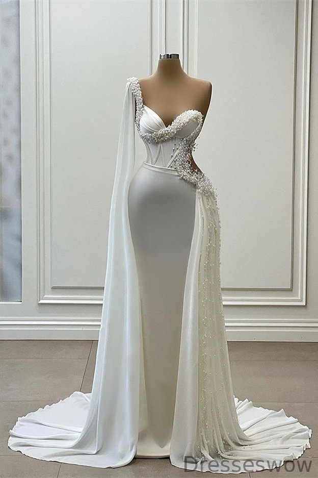 Dresseswow One Shoulder Ruffle Mermaid Wedding Dress Sweetheart With pearls Long