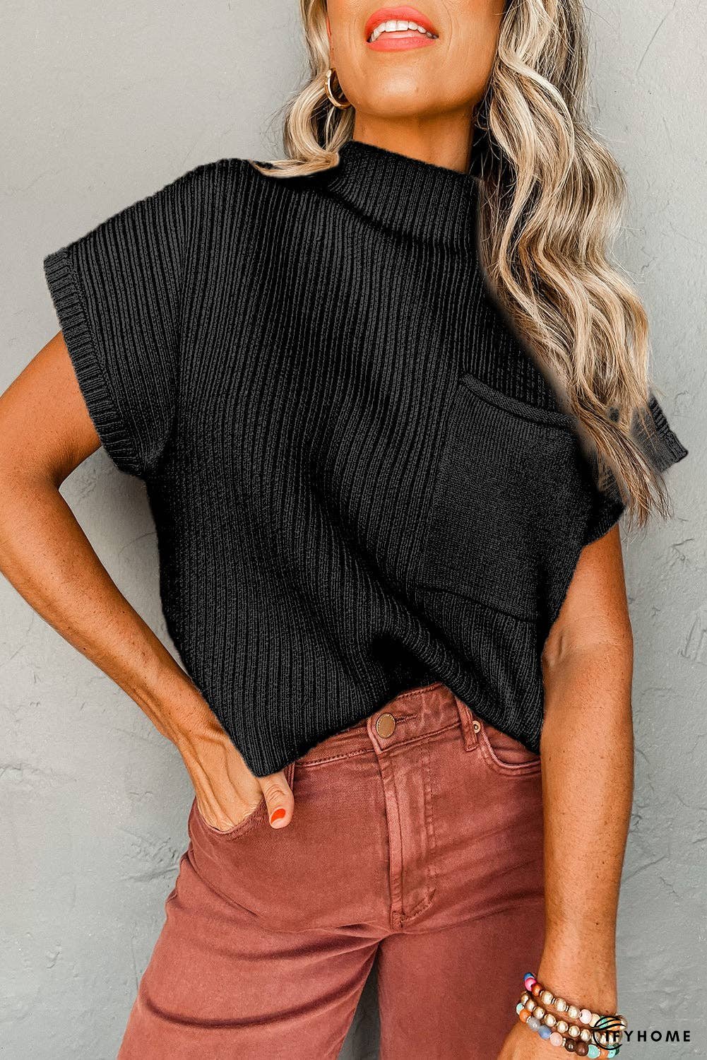 Oatmeal Patch Pocket Ribbed Knit Short Sleeve Sweater | IFYHOME