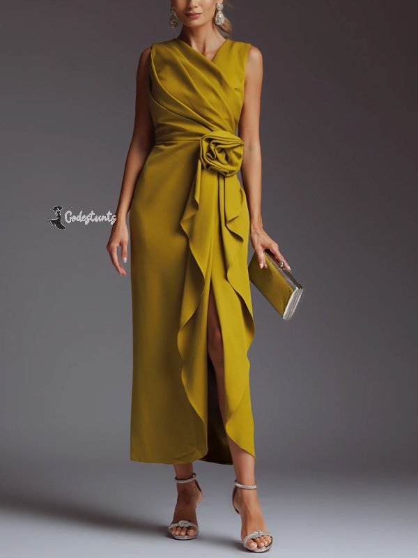 Solid Color Sleeveless Midi Dress