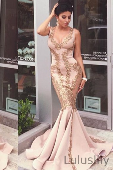 Elegant V-Neck Sleeveless Mermaid Prom Dress With Gold Appliques - lulusllly