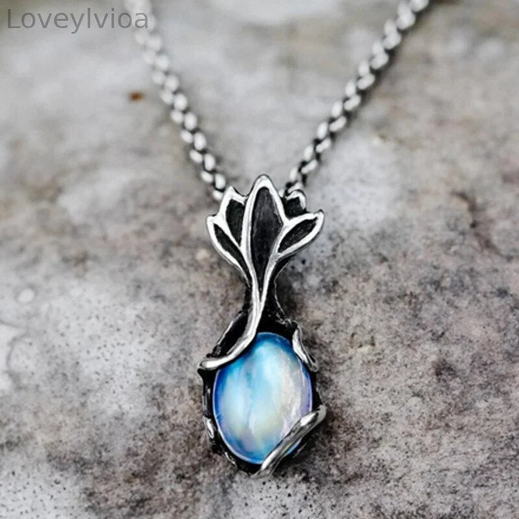 🔥  🔥Flower Moonstone Necklace