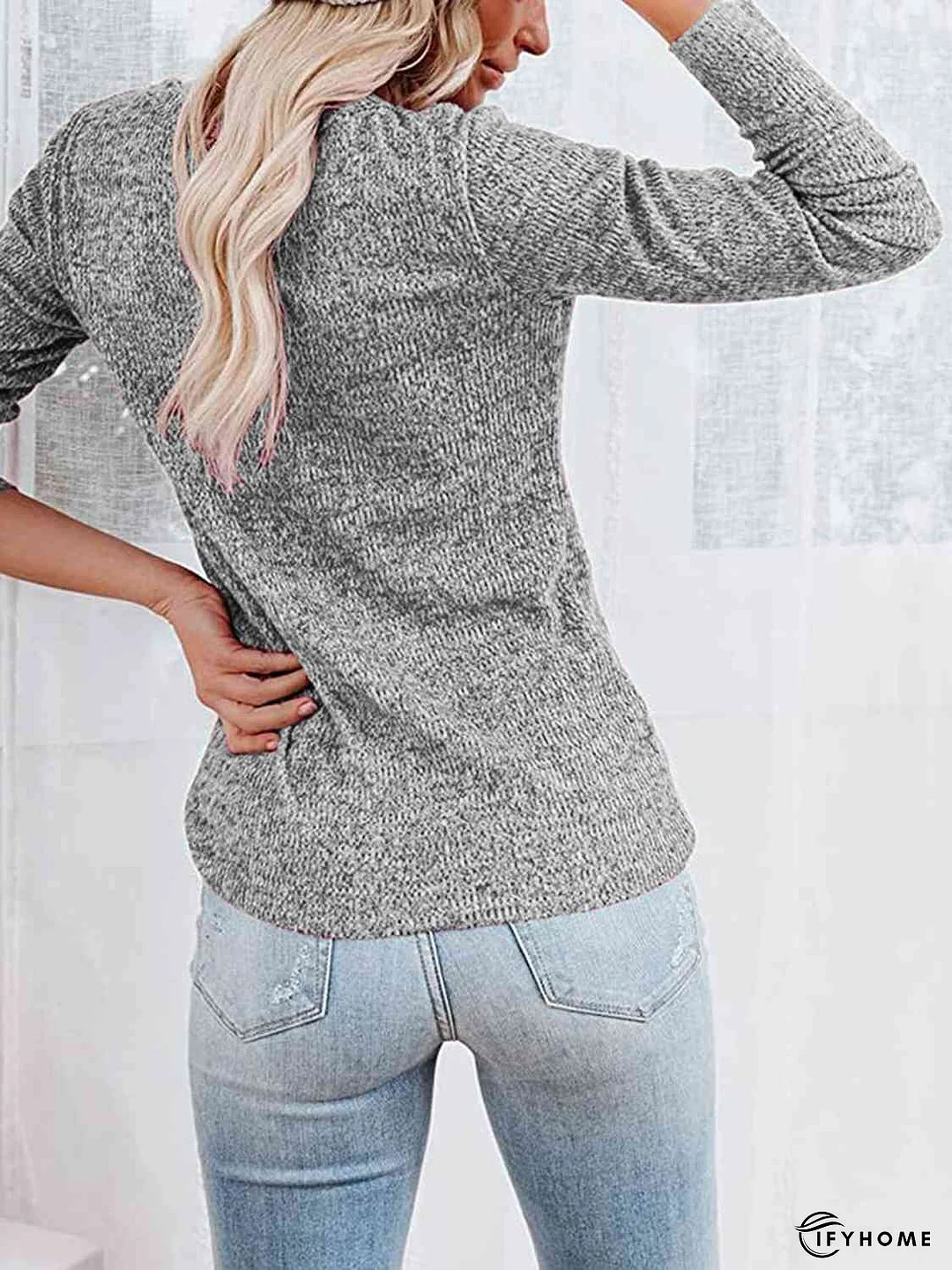 Round Neck Buttoned Long Sleeve T-Shirt | IFYHOME