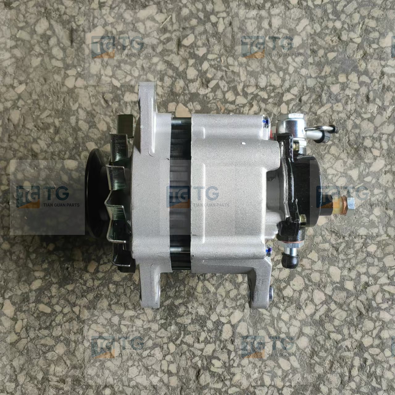 ATG20005 Aftermarket Part 24V 35A Alternator 8940723300  8943897721 LR225-408C For Isuzu Truck Diesel 4BE1 4BC2 4BD1