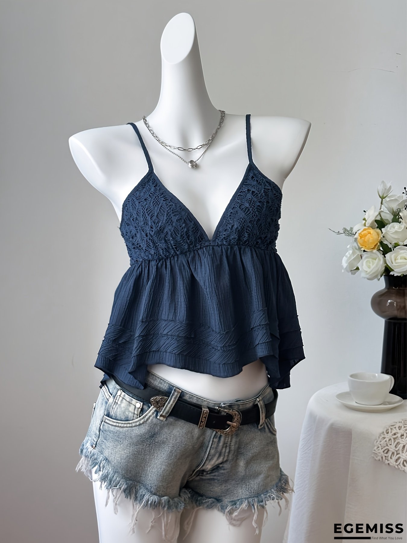 Women's Contrast Lace Splicing Solid Color Summer Camisole, Perfect for Summer Wear | EGEMISS