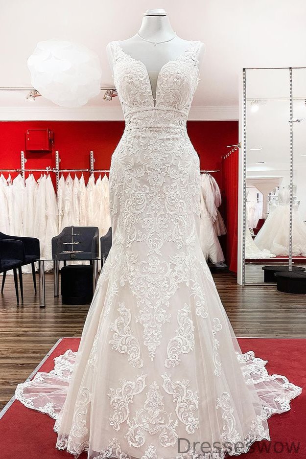 Dresseswow Long Mermaid Tulle Sleeveless Wedding Dress With Lace Backless